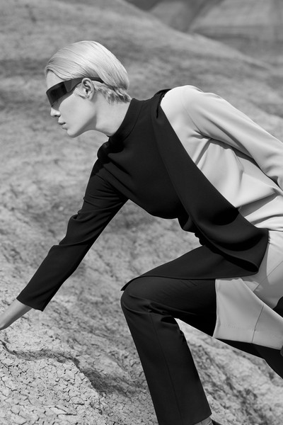 Платье с драпировкой VASSA&Co, пол женский, цвет черный