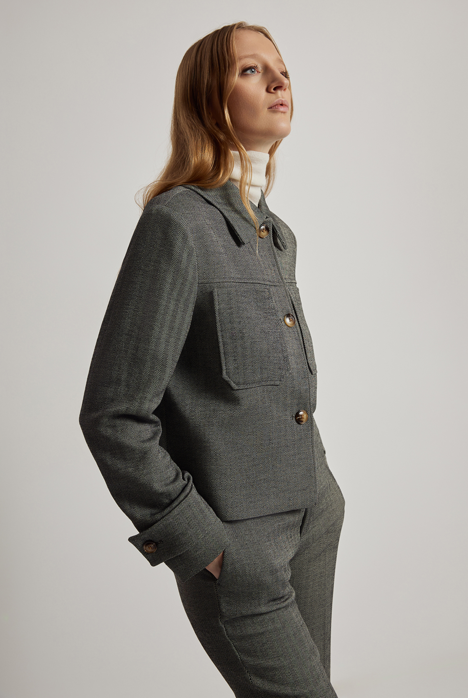 Жакет VASSA CODE, пол женский, цвет серый