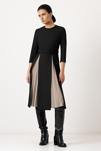 Платье с гофрированными деталями VASSA&Co, пол женский, цвет черный