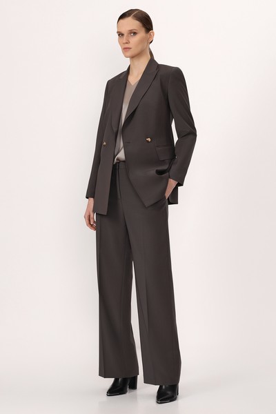 Брюки свободного силуэта VASSA&Co, пол женский, цвет коричневый