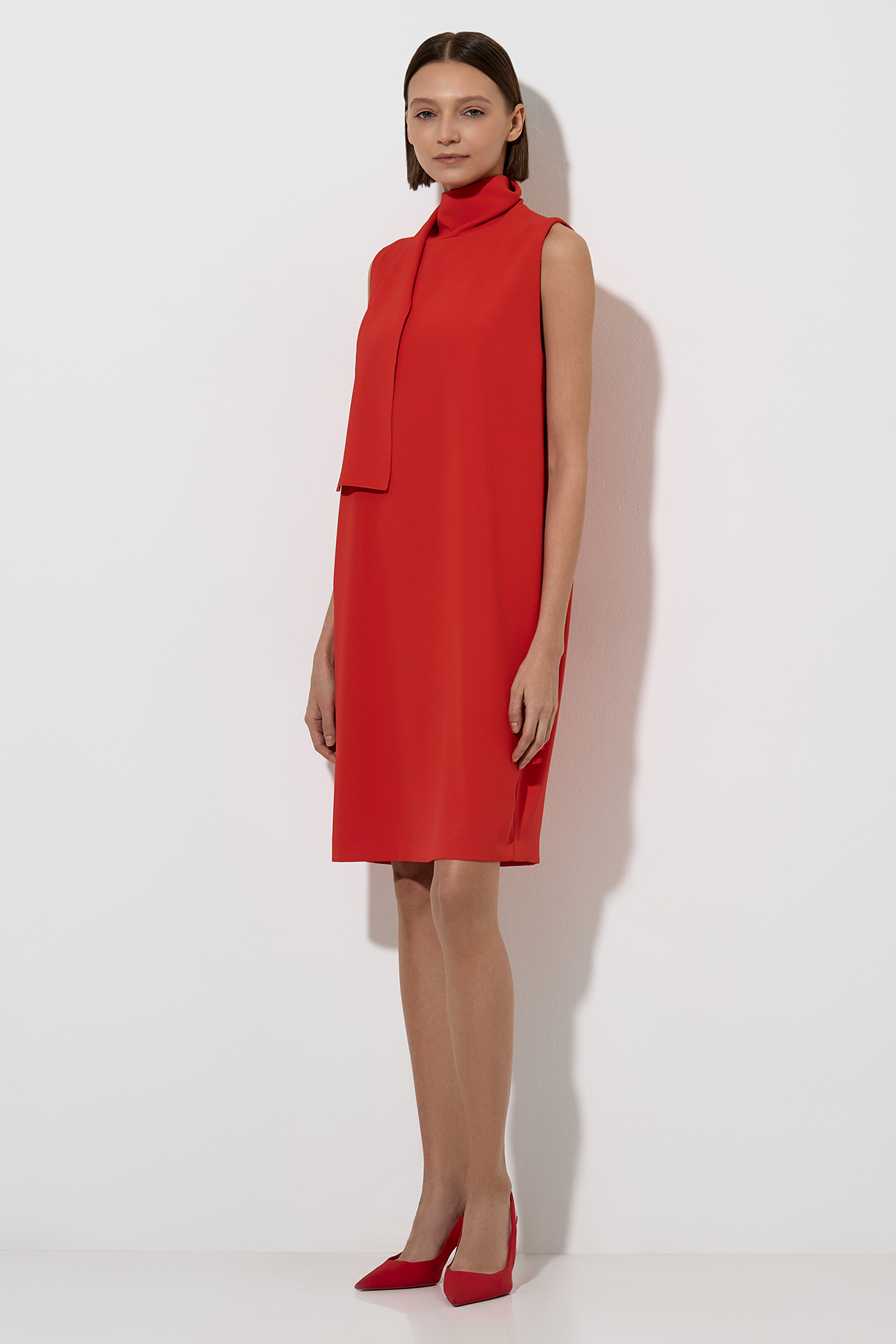 Dress female ПЛАТЬЕ VASSA&Co Red