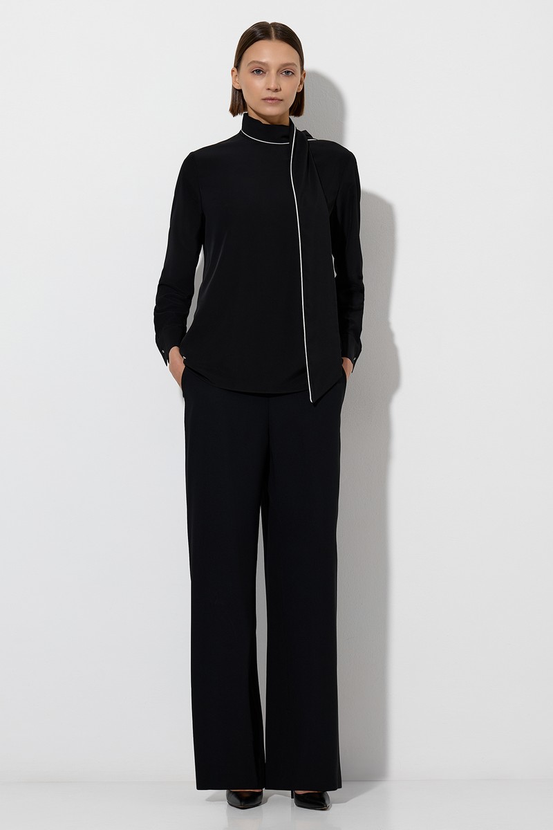 Trousers female БРЮКИ VASSA&Co Black
