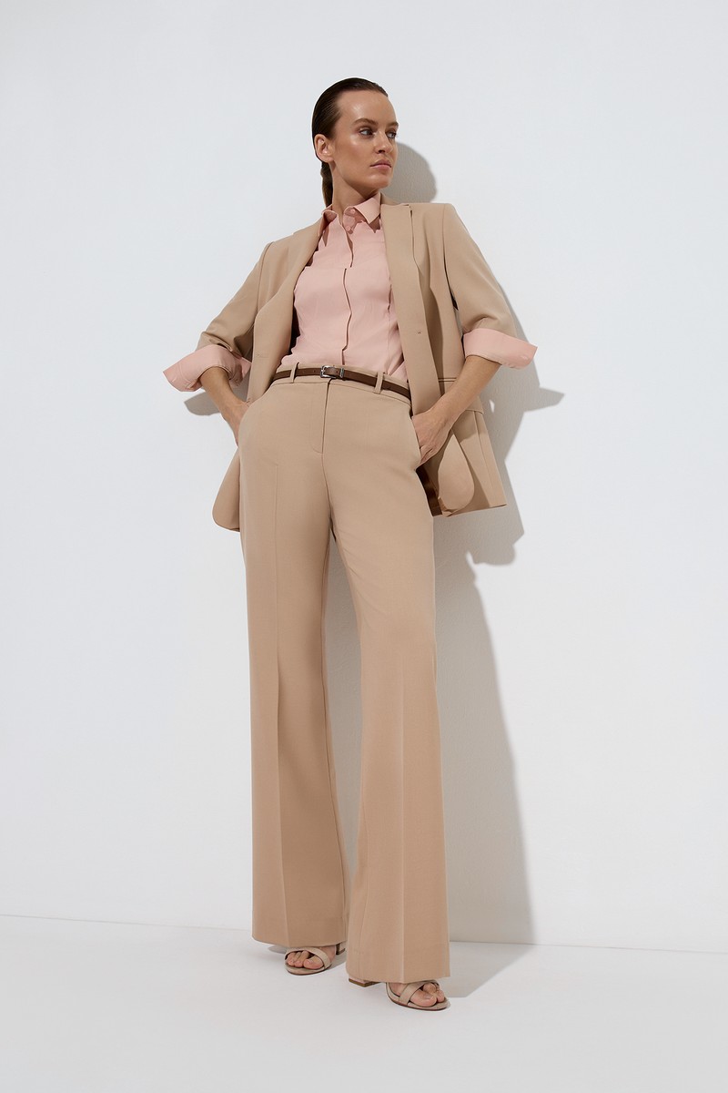 Trousers female БРЮКИ VASSA&Co Бежевый