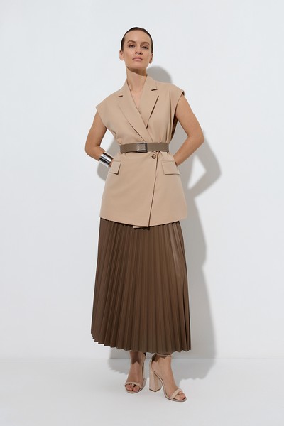 Skirt VASSA&Co, пол female, цвет brown