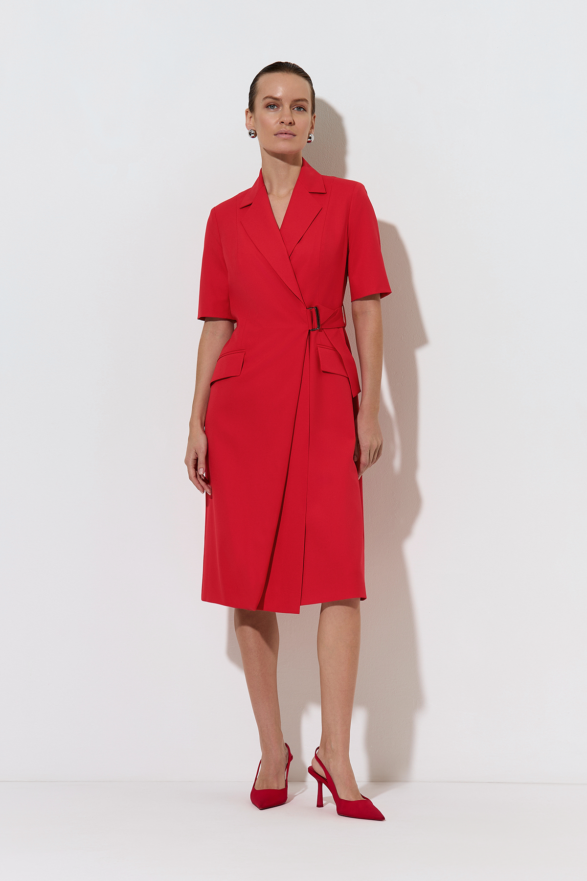 Dress female ПЛАТЬЕ VASSA&Co Red