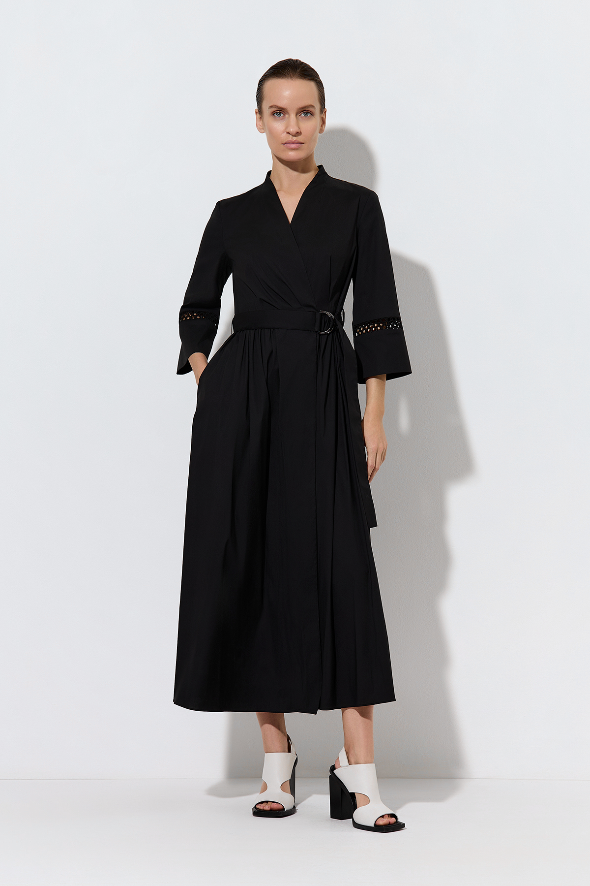 Dress female ПЛАТЬЕ VASSA&Co Black