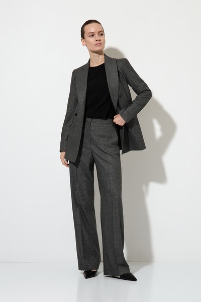 Trousers VASSA&Co, пол female, цвет black