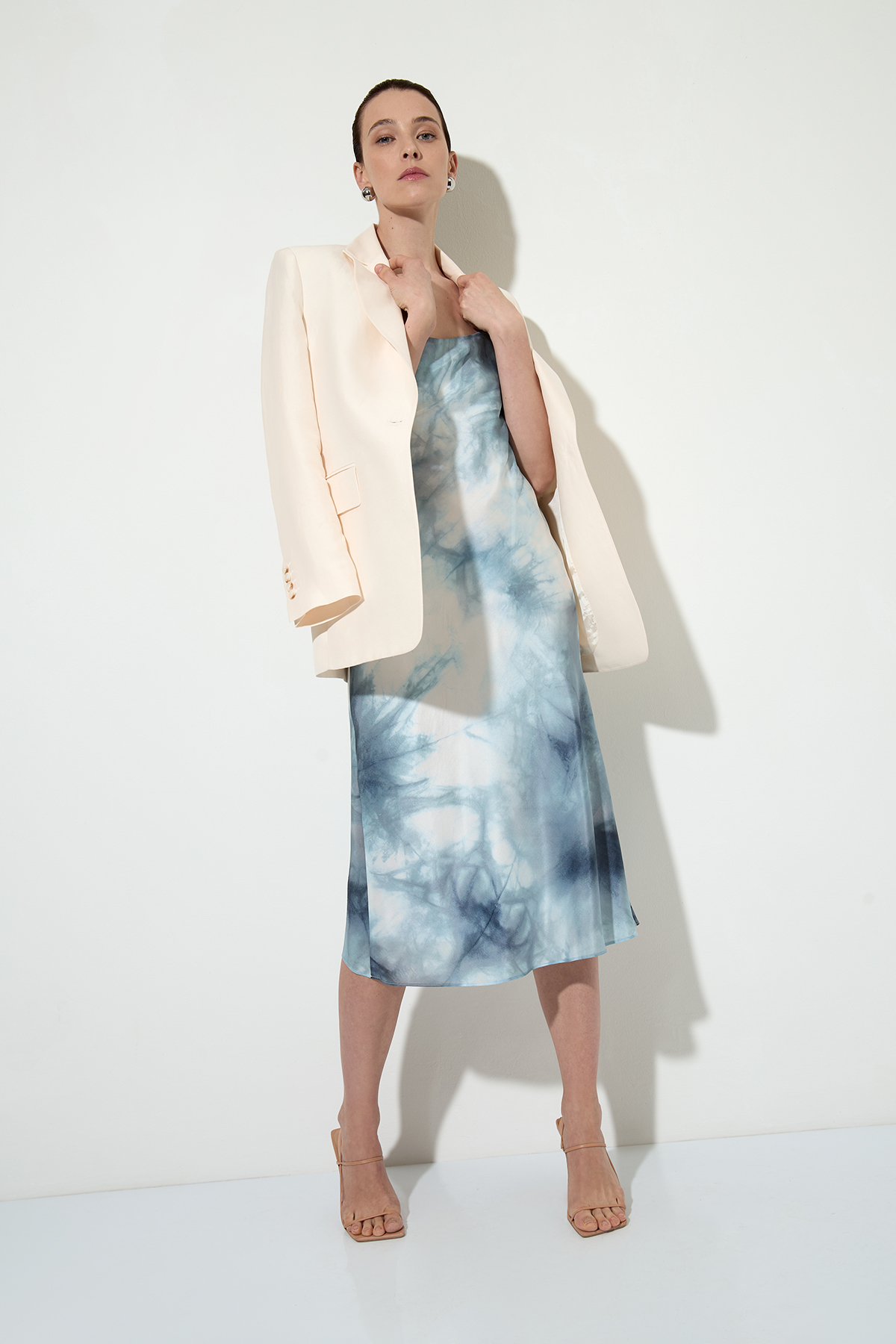 Silk combination dress female ПЛАТЬЕ VASSA&Co Серый