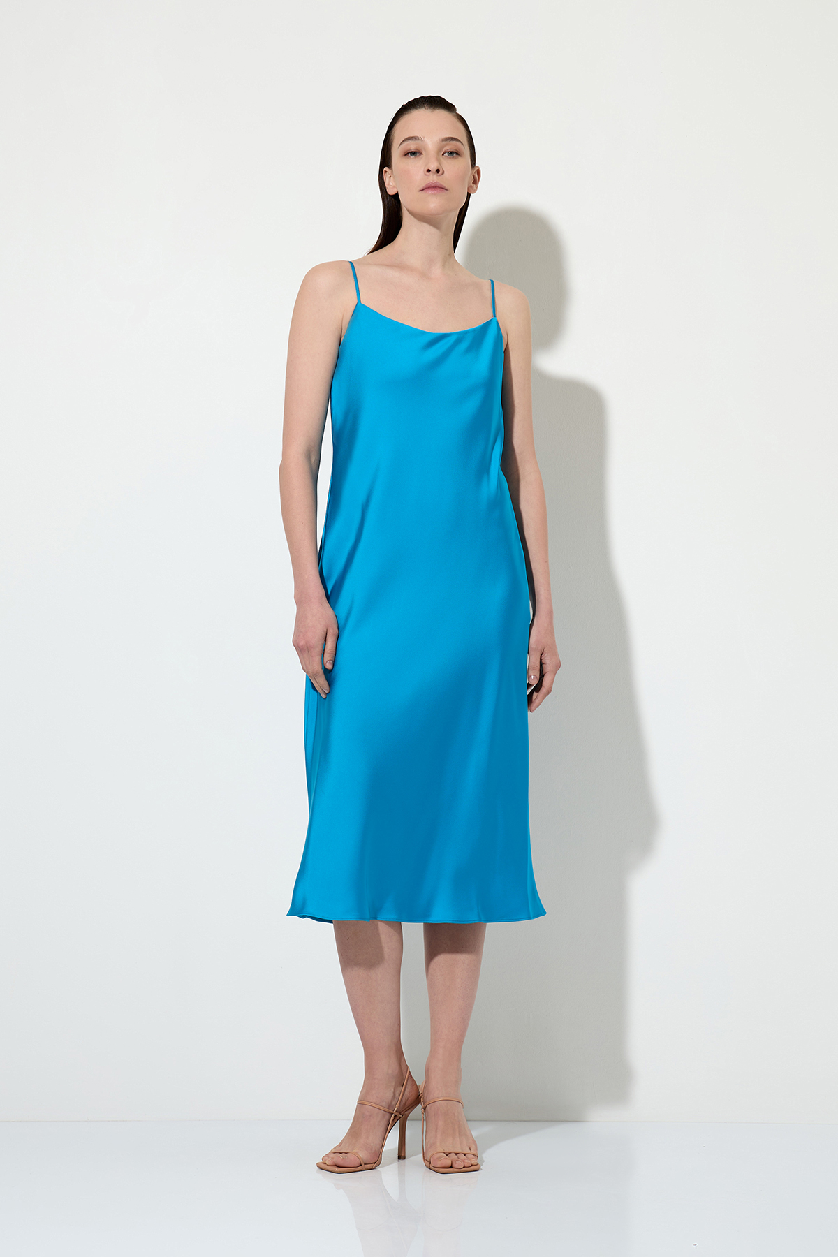 Dress female ПЛАТЬЕ VASSA&Co Голубой