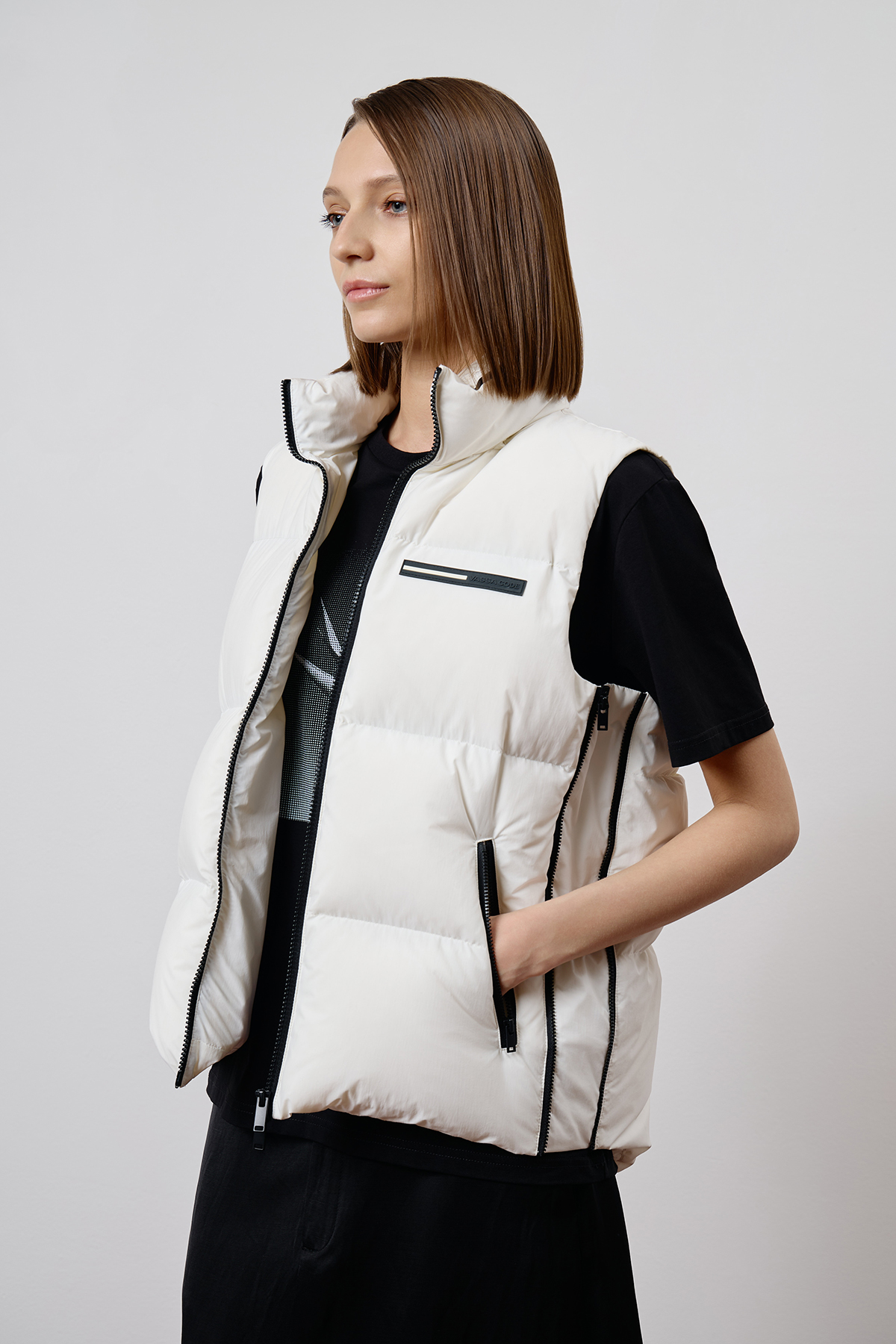 Vest female ЖИЛЕТ ЖЕНСКИЙ VASSA CODE White