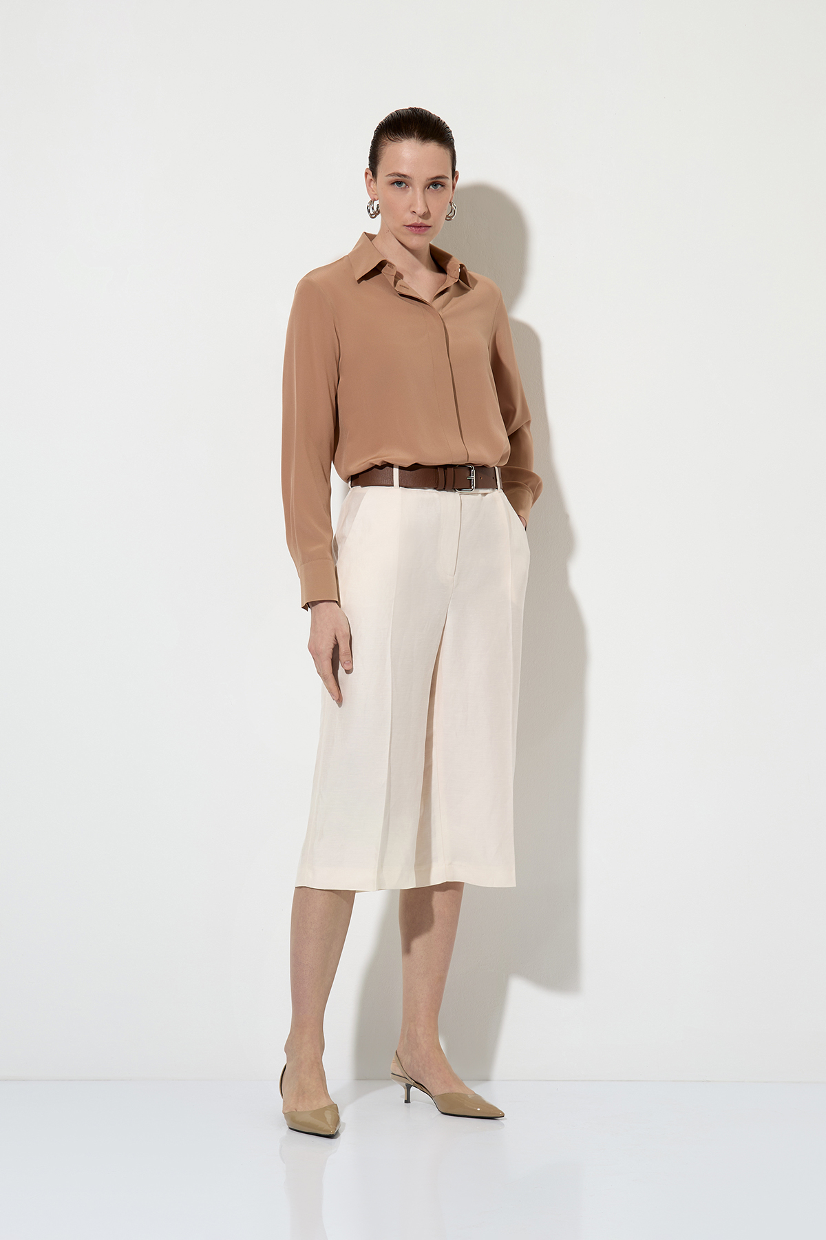 Breeches female БРЮКИ VASSA&Co Milky color