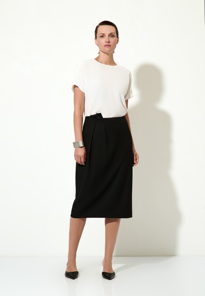 Юбка с асимметричной драпировкой VASSA&Co, пол female, цвет black