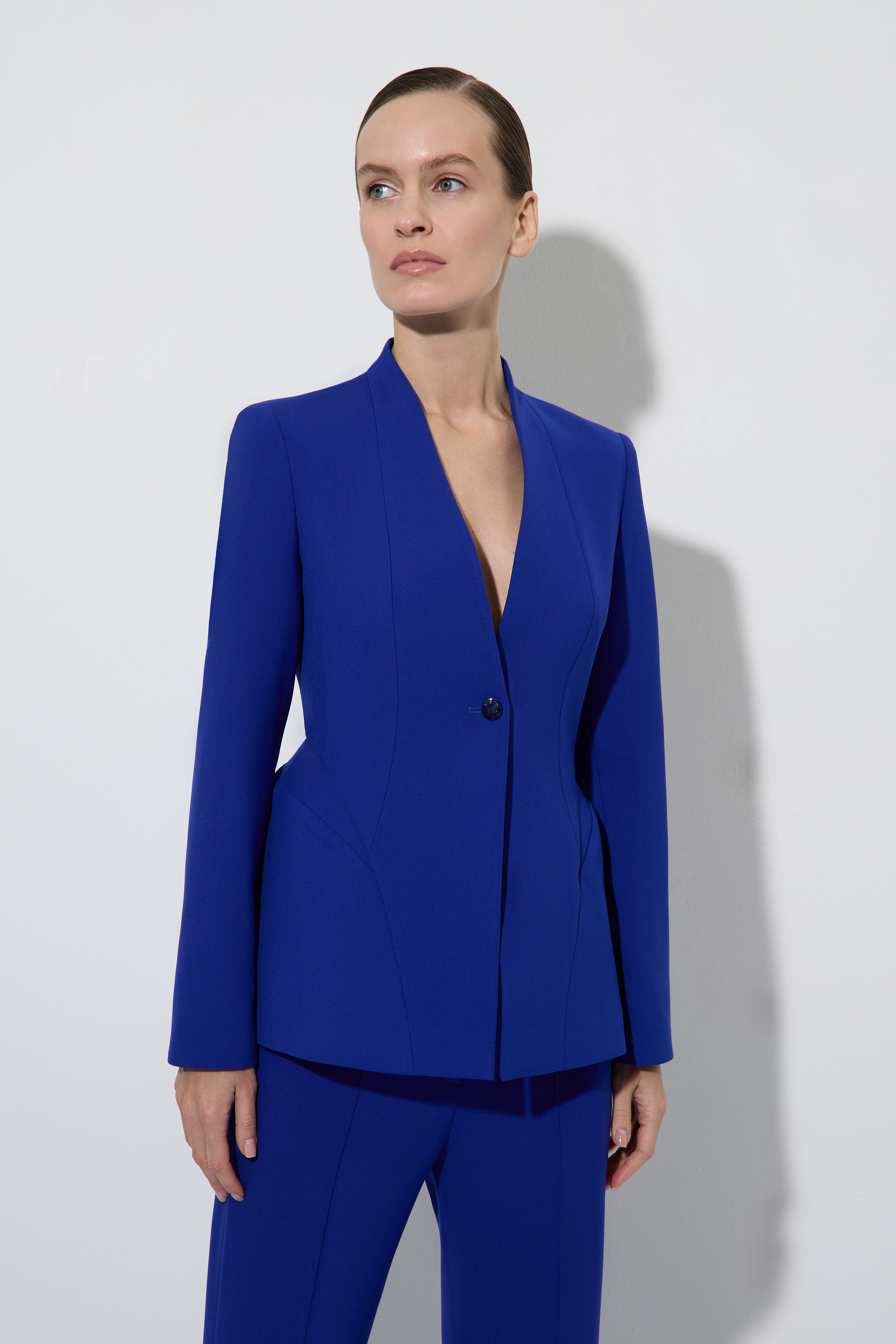 Жакет VASSA&Co, пол female, цвет Синий
