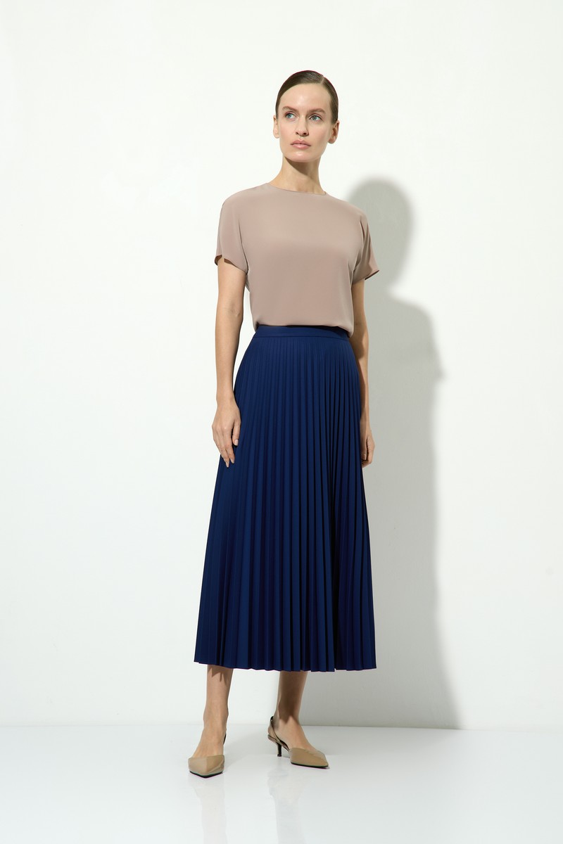 Юбка плиссированная VASSA&Co, пол female, цвет синий