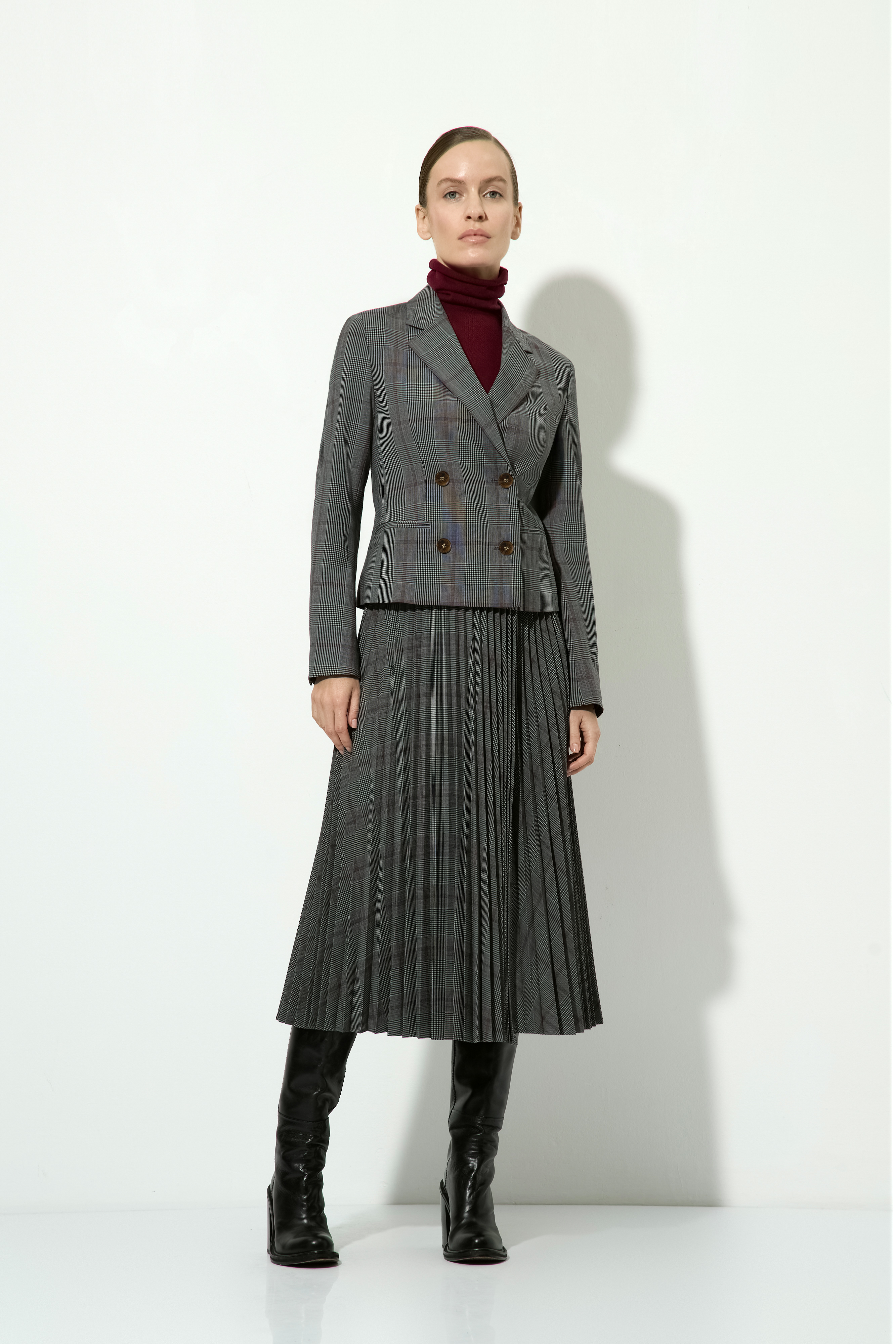 Юбка плиссированная VASSA CODE, пол female, цвет серый