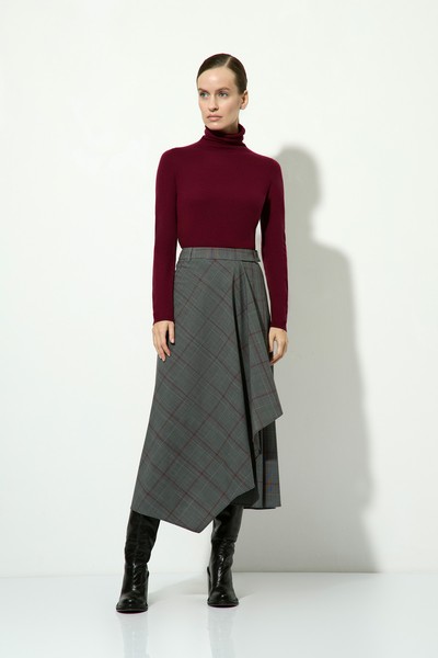 Водолазка из натуральной шерсти VASSA CODE, пол женский, цвет бордовый