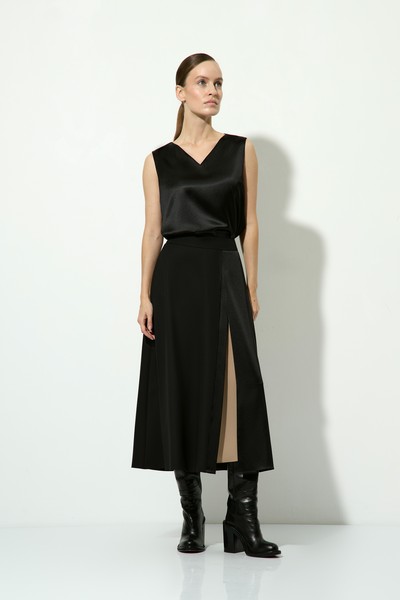 Юбка с контрастной деталью VASSA&Co, пол female, цвет black