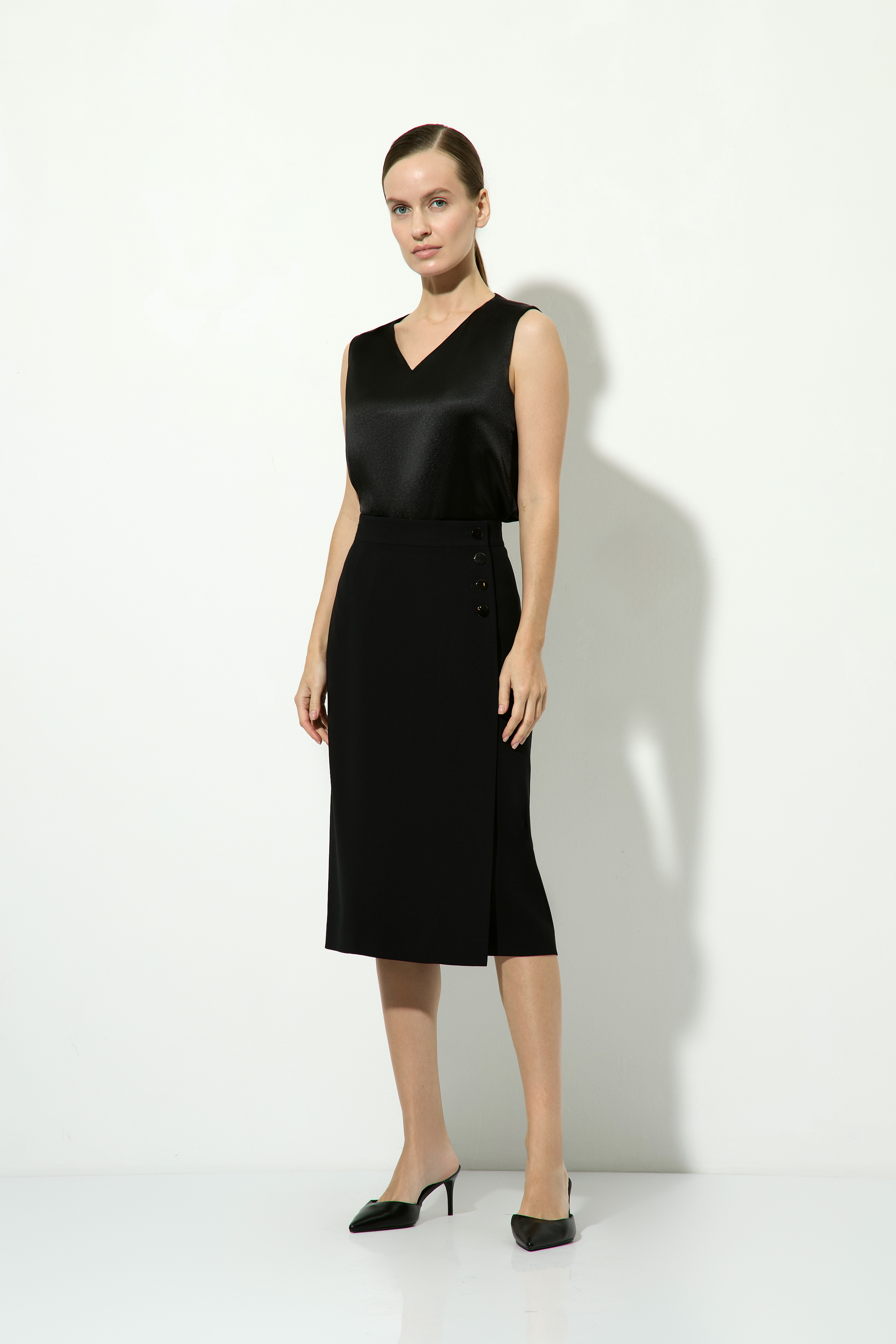 Топ VASSA&Co, пол female, цвет black