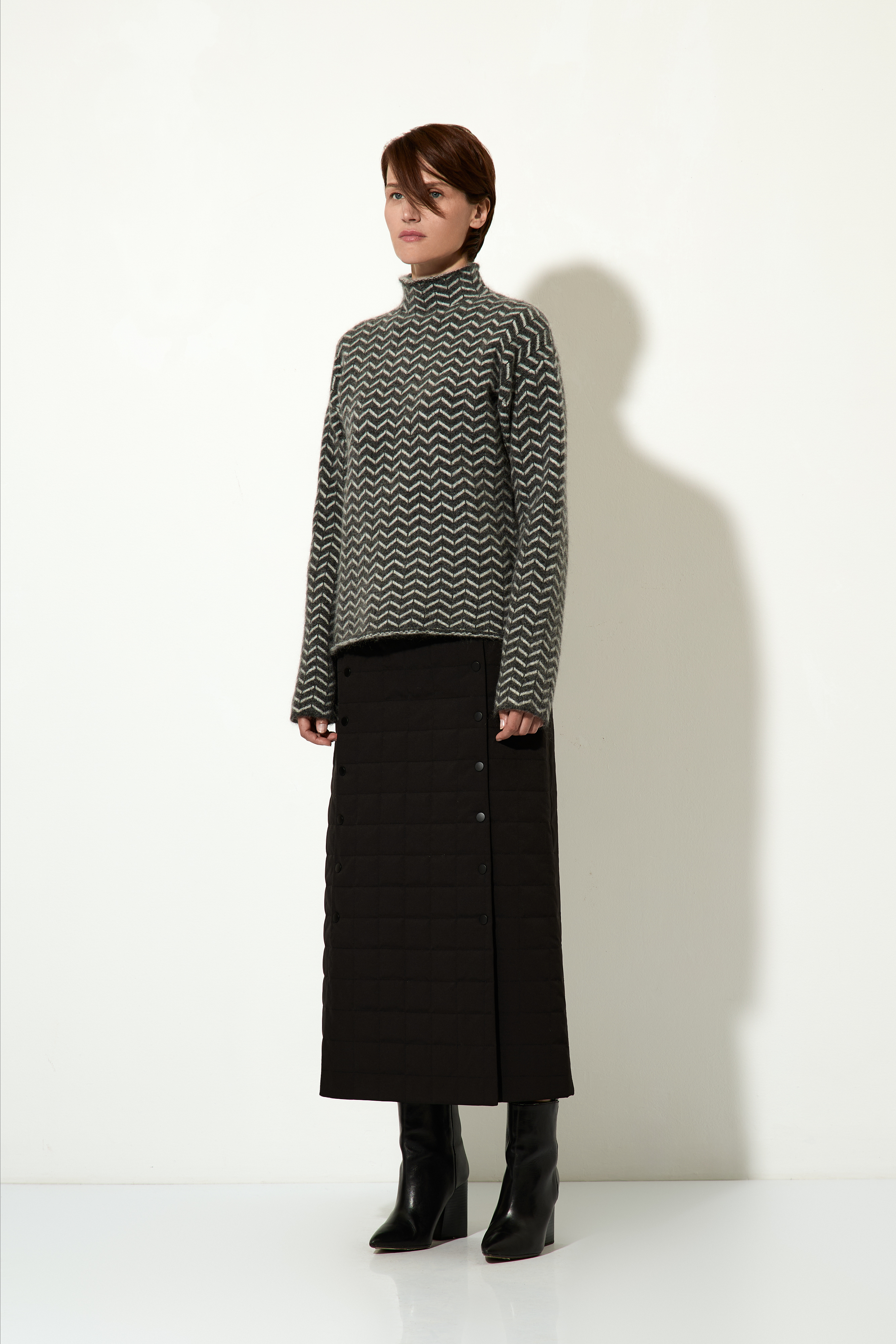 Skirt VASSA CODE, пол female, цвет Black