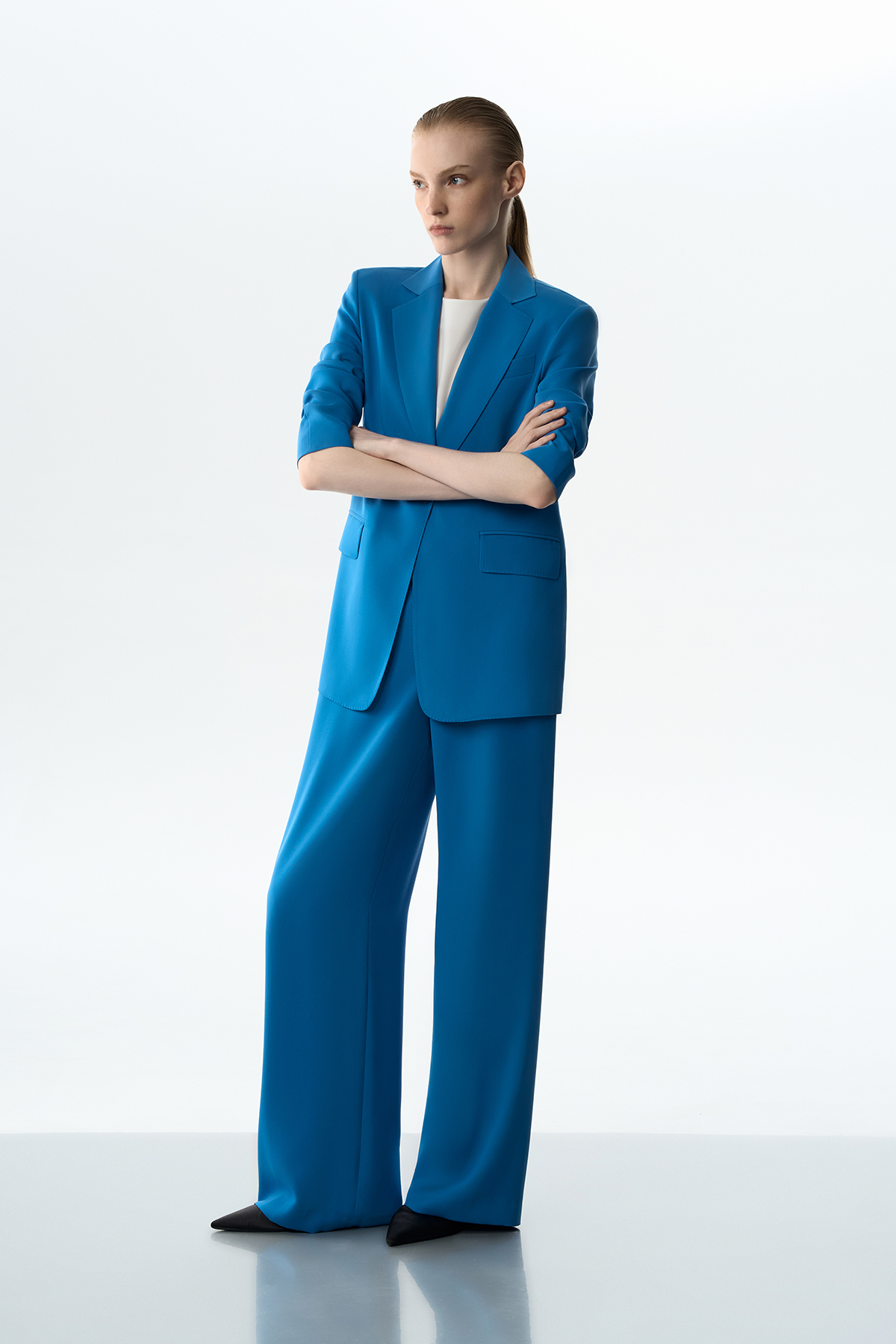 Брюки широкие VASSA&Co, пол female, цвет синий