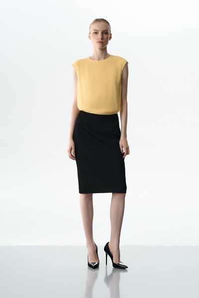 Юбка классическая VASSA&Co, пол female, цвет black