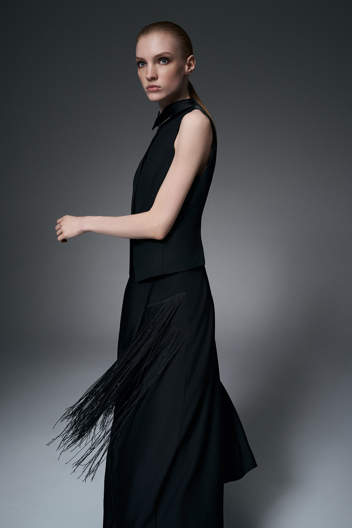 Юбка-миди с бахромой VASSA&Co, пол женский, цвет черный