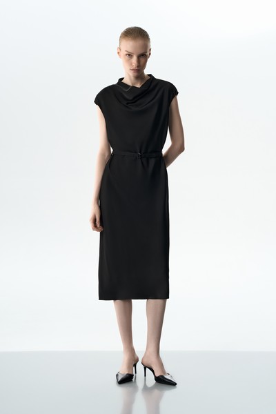 Платье атласное черное VASSA&Co, пол женский, цвет черный