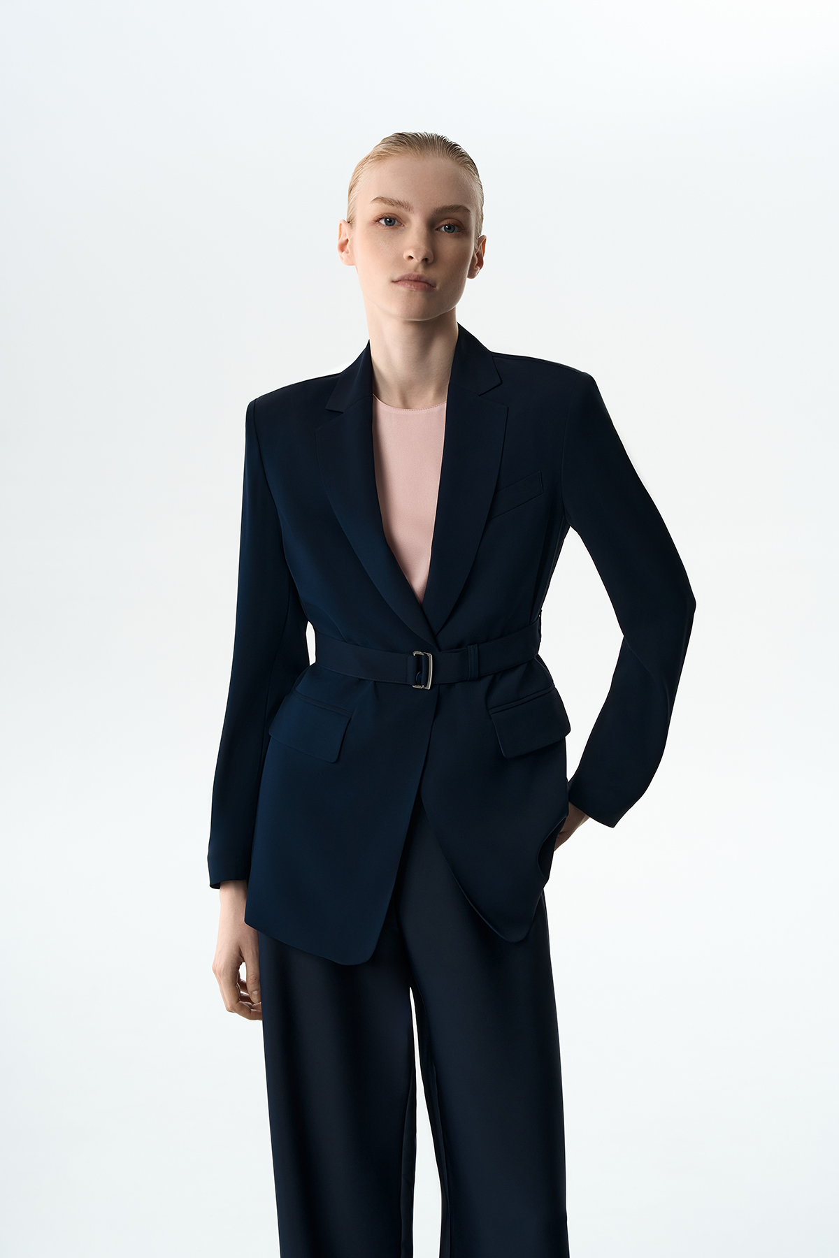 Жакет с облегченной спинкой VASSA&Co, пол женский, цвет синий