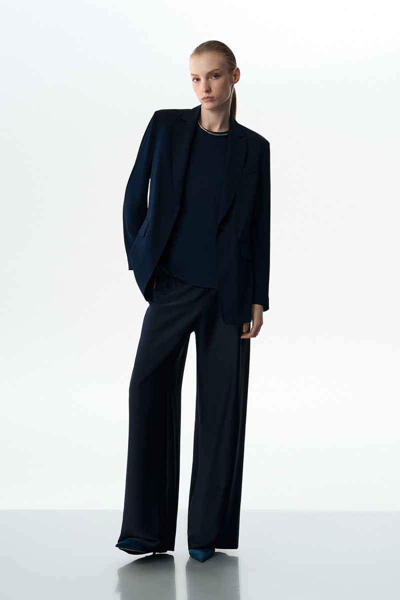 Брюки в пижамном стиле VASSA&Co, пол женский, цвет синий