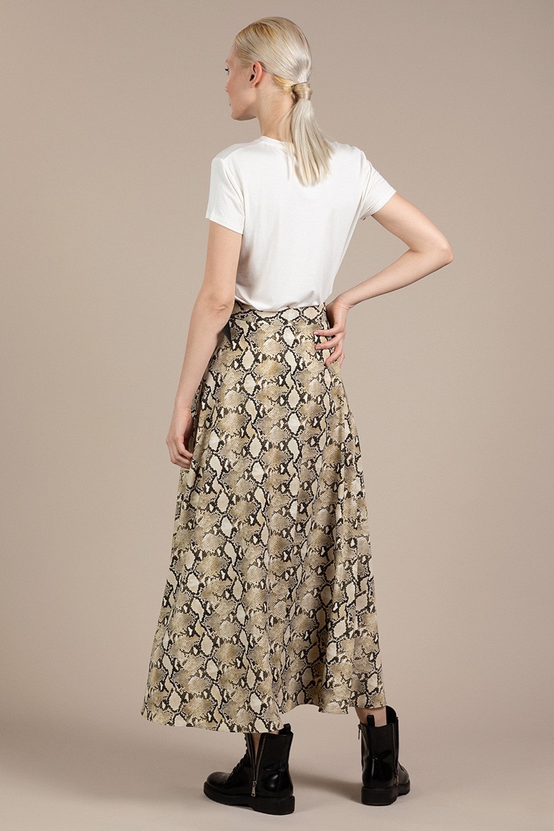 Длинная юбка  на пуговицах VASSA&Co, пол женский, цвет хаки, фото №4