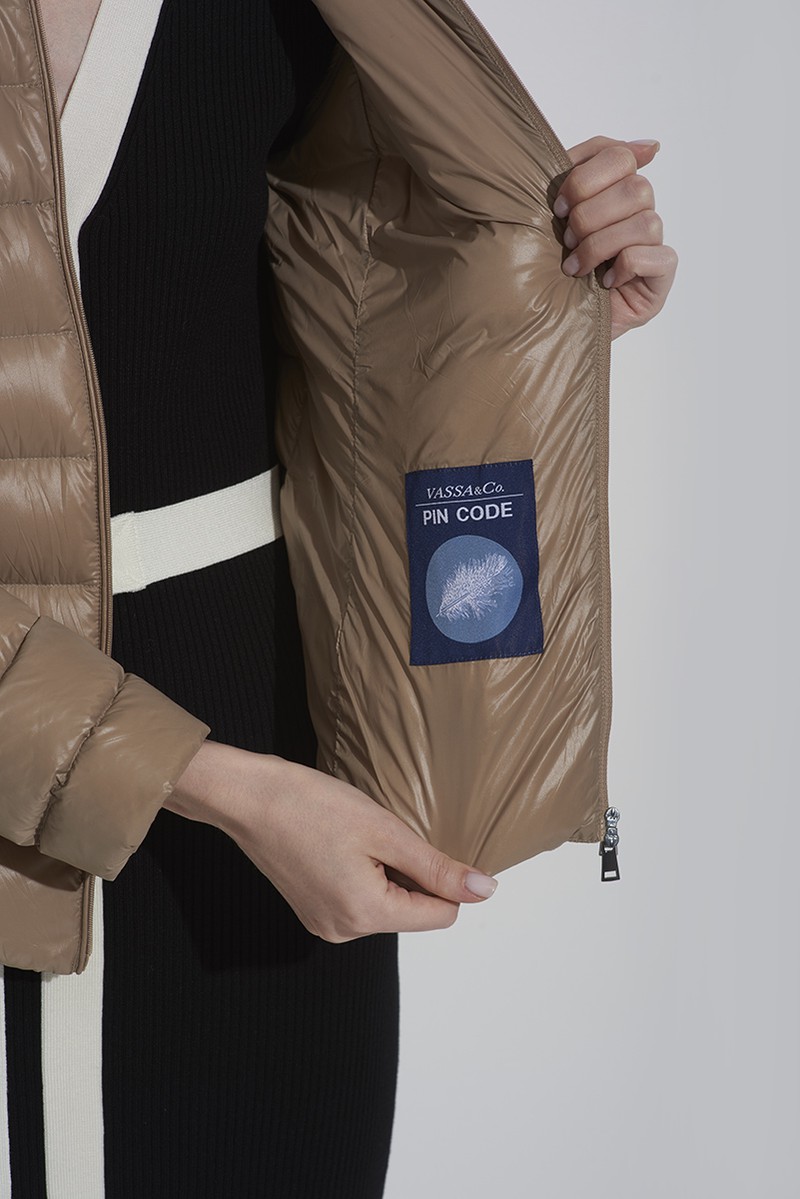 Куртка пуховик без воротника VASSA CODE, пол женский, цвет коричневый, фото №7