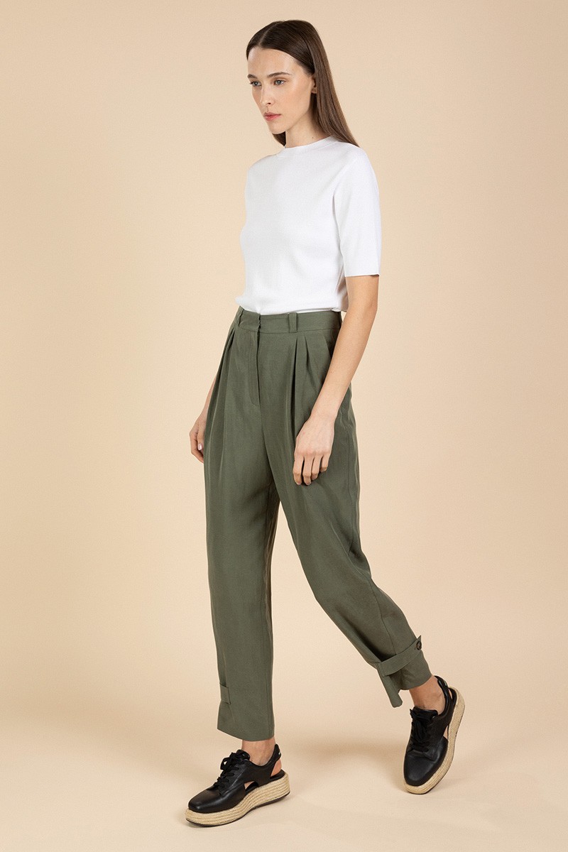 Летние брюки с защипами VASSA&Co, пол женский, цвет зеленый, фото №2