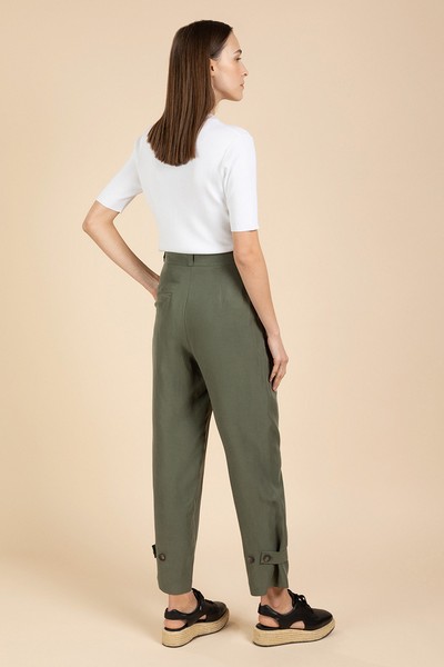 Летние брюки с защипами VASSA&Co, пол женский, цвет зеленый, фото №5