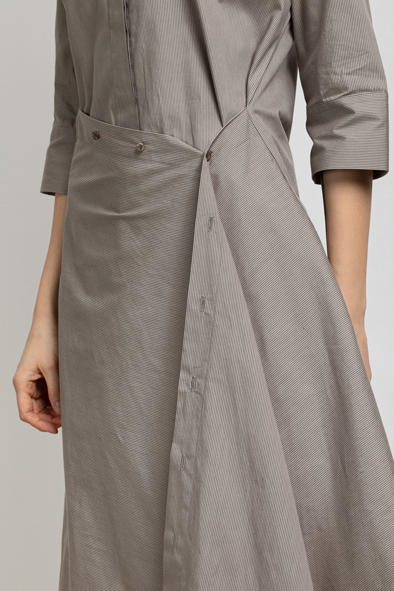 Платье-рубашка на пуговицах VASSA&Co, пол женский, цвет бежевый