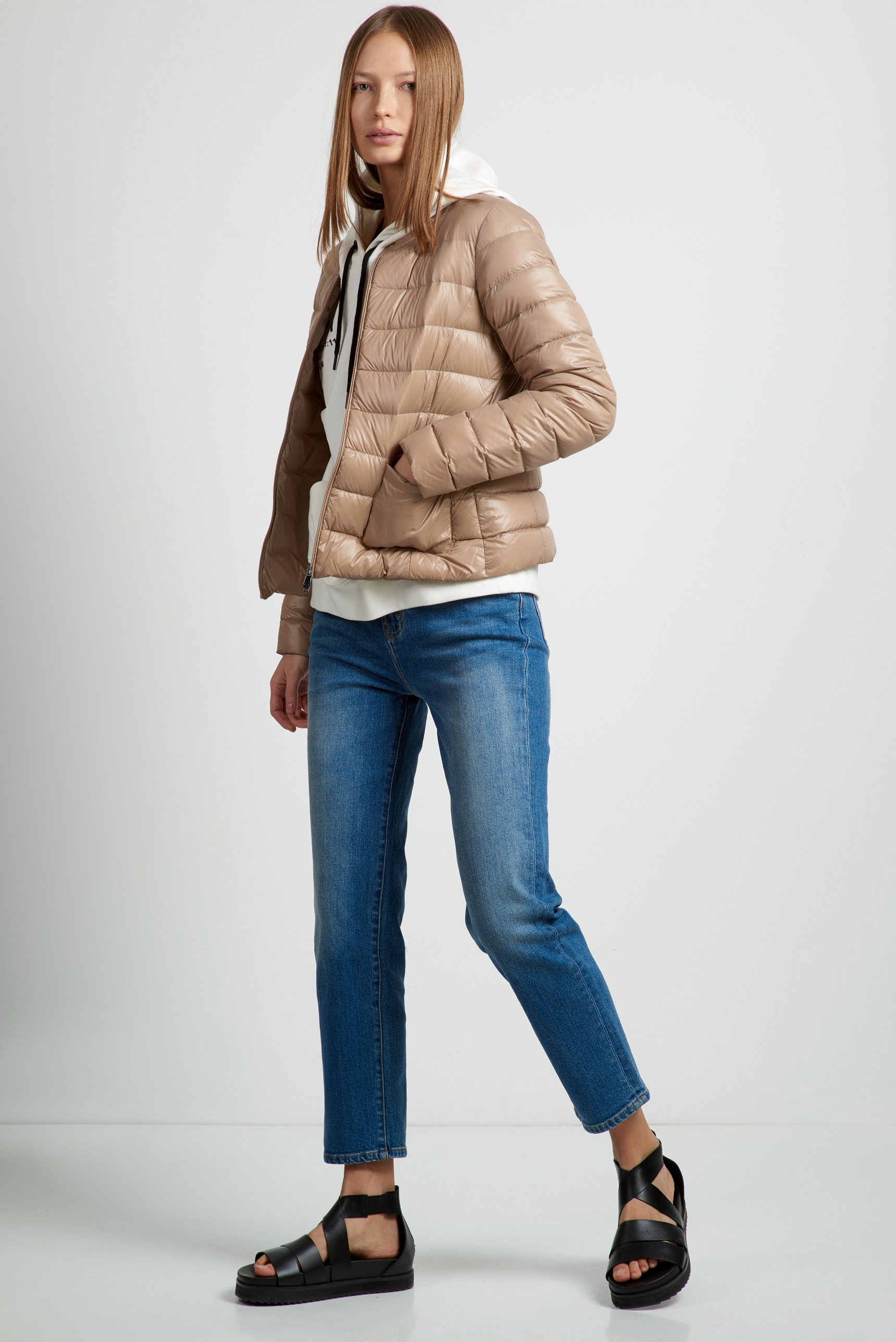 Куртка пуховик без воротника VASSA CODE, пол женский, цвет коричневый