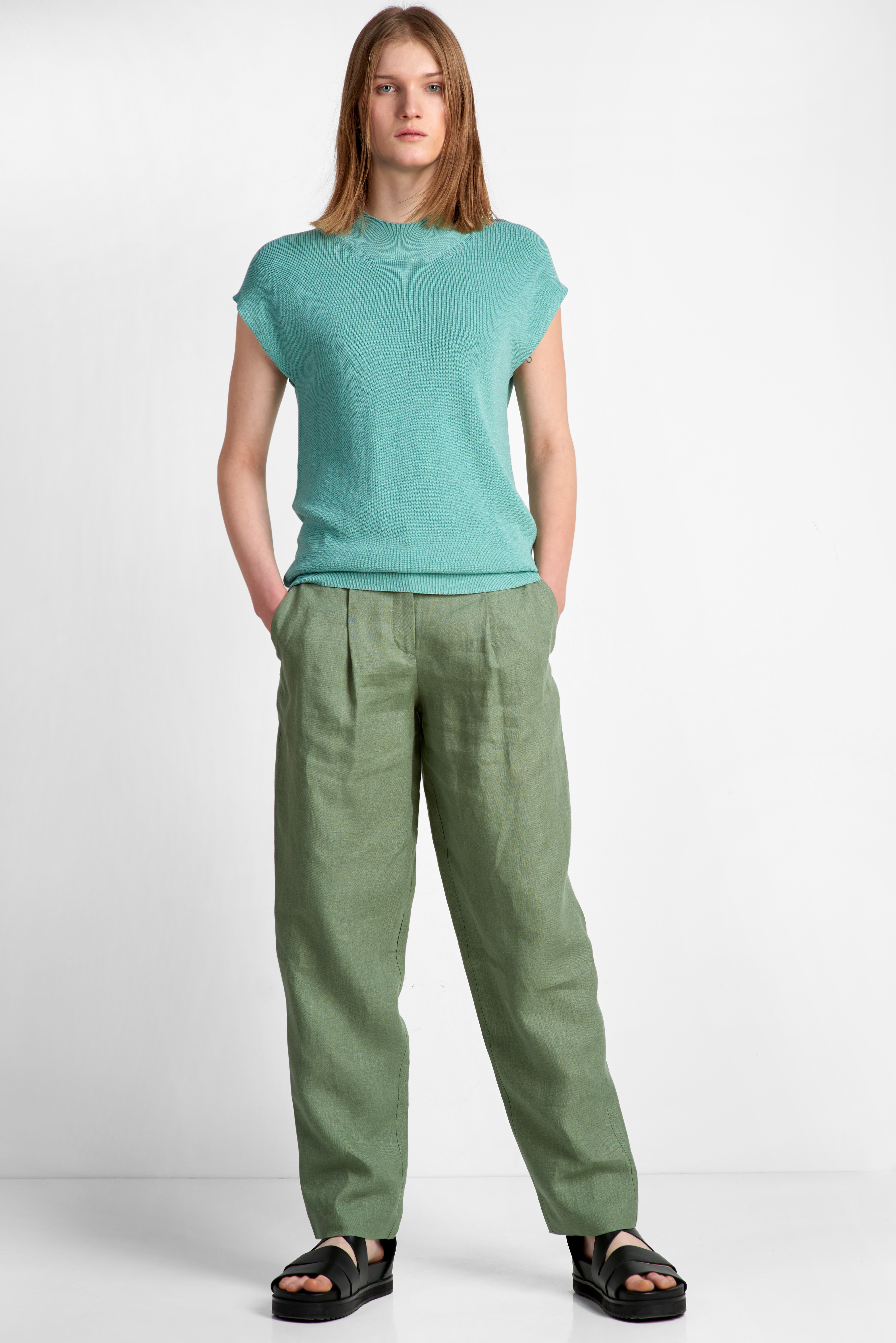 Брюки льняные VASSA CODE, пол женский, цвет зеленый