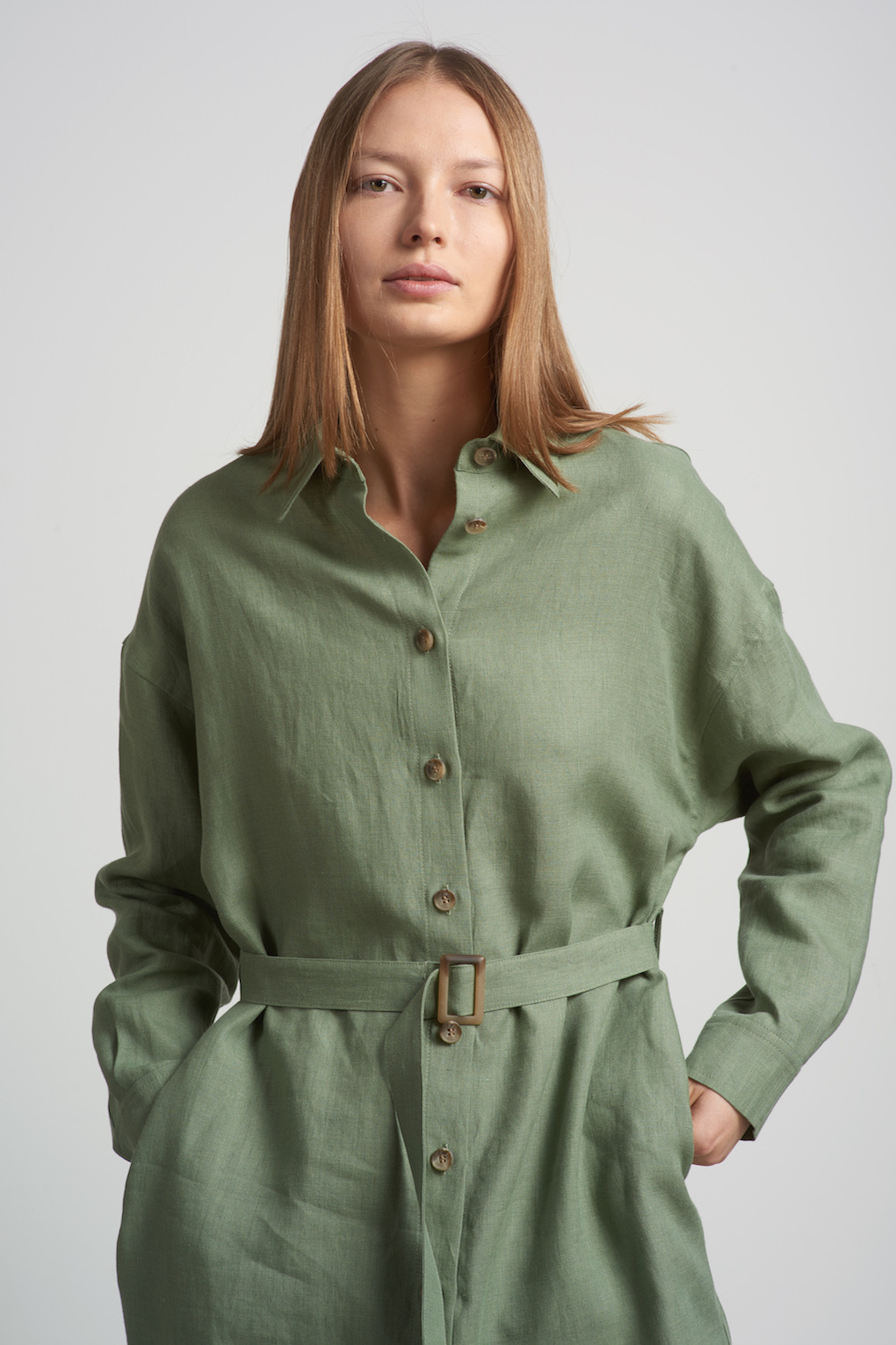 Dress VASSA CODE, пол female, цвет зеленый