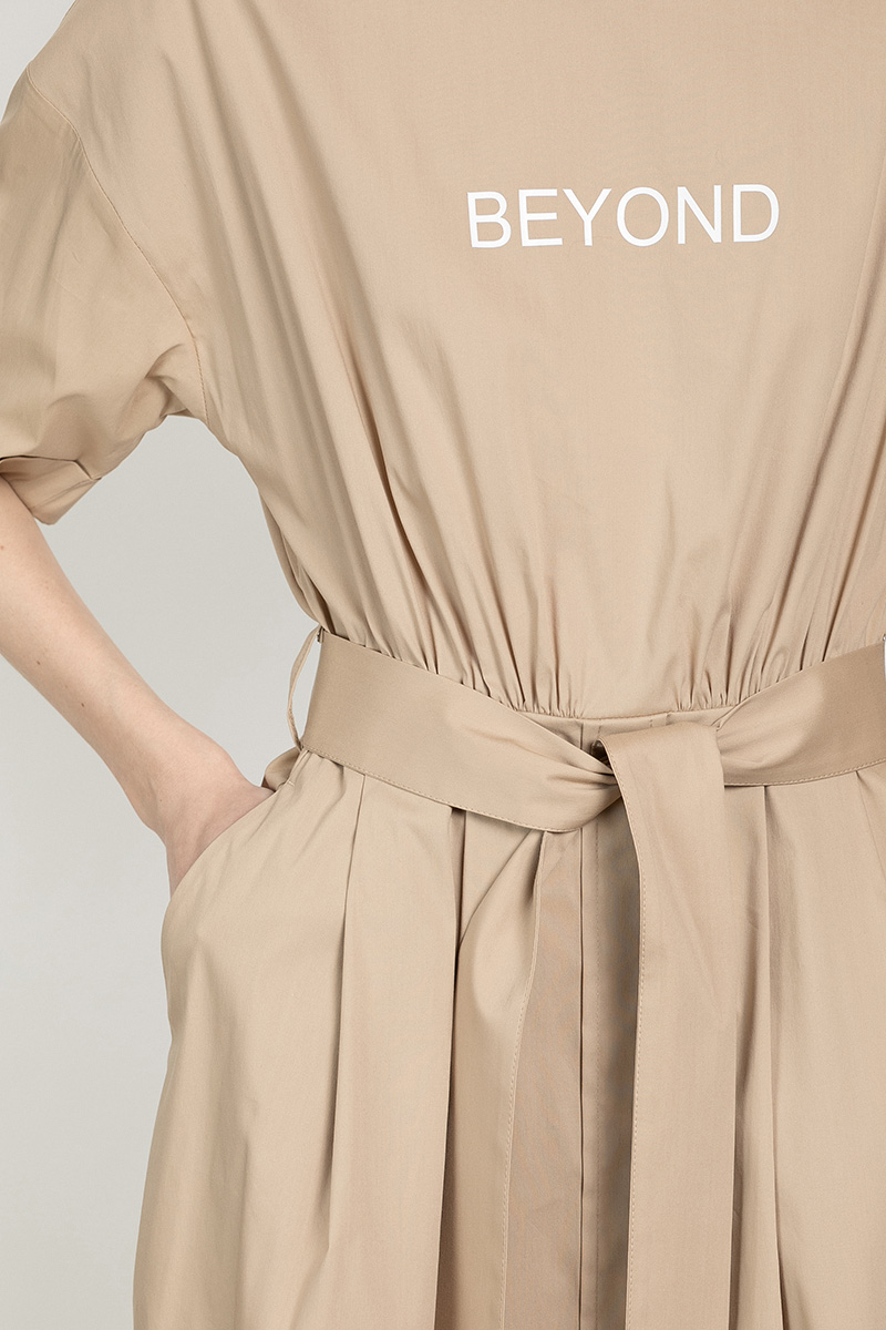 Платье с расширенной книзу юбкой VASSA&Co, пол женский, цвет бежевый