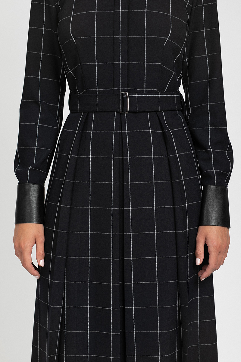 Платье с актуальным принтом VASSA&Co, пол женский, цвет черный