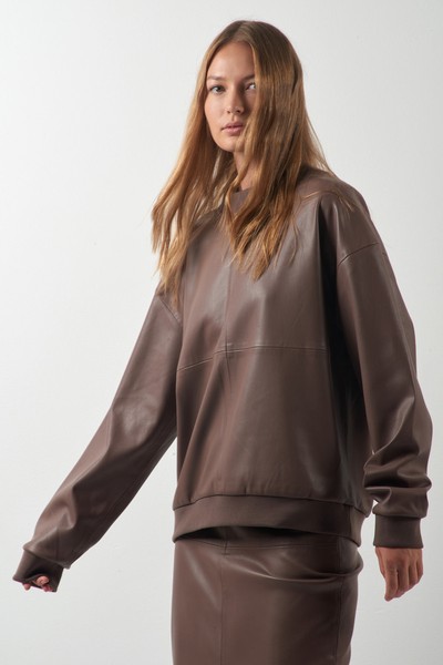 Свитшот из экокожи VASSA CODE, пол женский, цвет коричневый, фото №3
