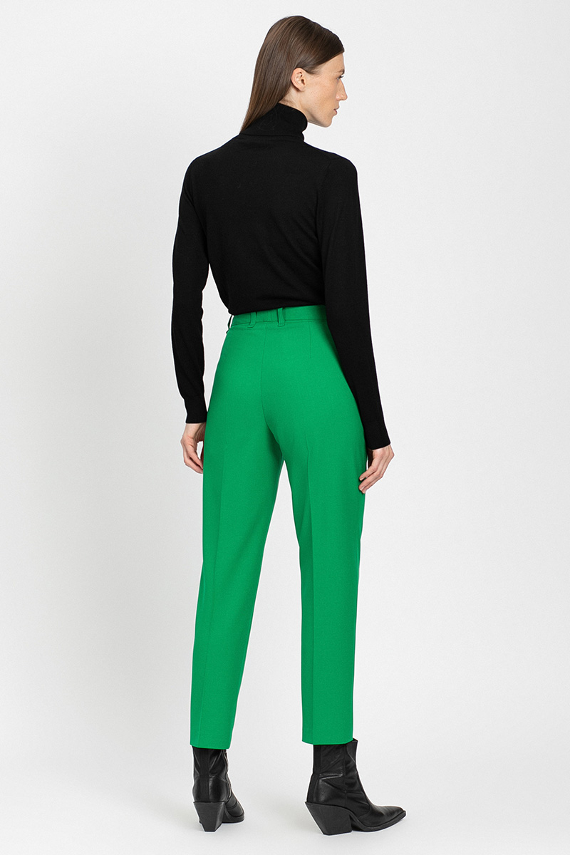 Pants VASSA&Co, пол female, цвет зеленый