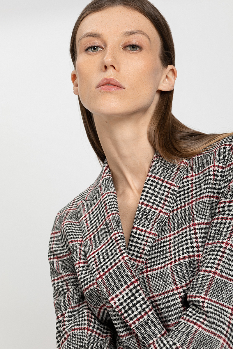 Jacket VASSA&Co, пол female, цвет black