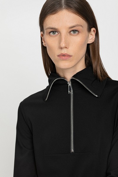 Блузка с воротником-стойкой VASSA&Co, пол женский, цвет черный, фото №3