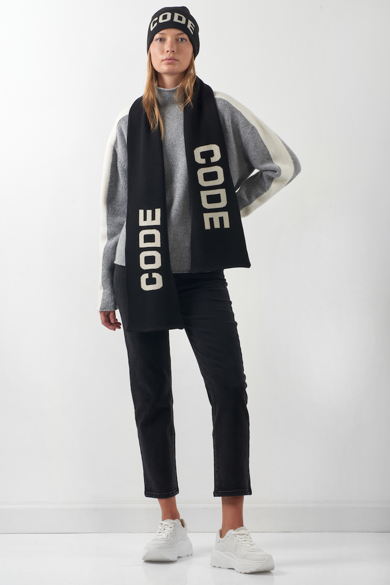 Шарф VASSA CODE, пол женский, цвет черный