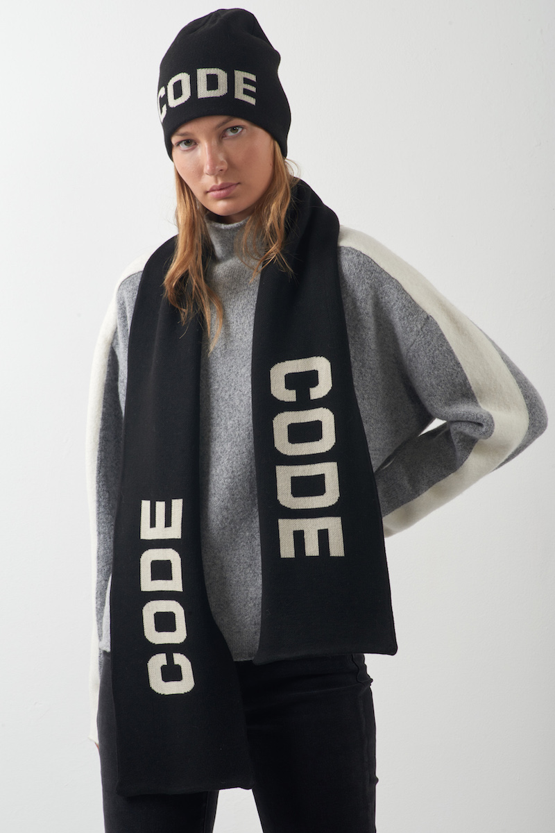 Шарф VASSA CODE, пол женский, цвет черный