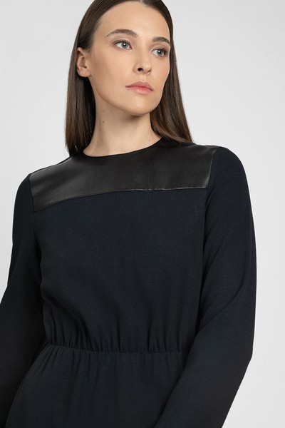 Минималистичное платье VASSA&Co, пол женский, цвет серый, фото №3