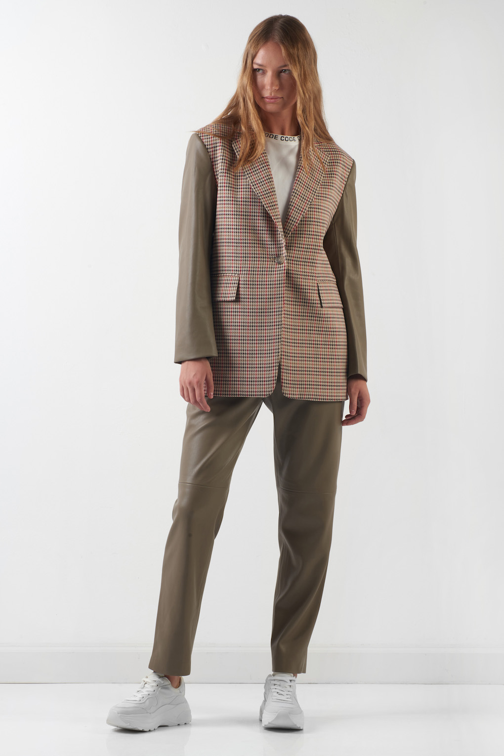 Жакет с рукавами из экокожи VASSA CODE, пол женский, цвет хаки