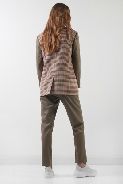 Жакет с рукавами из экокожи VASSA CODE, пол женский, цвет хаки, фото №3