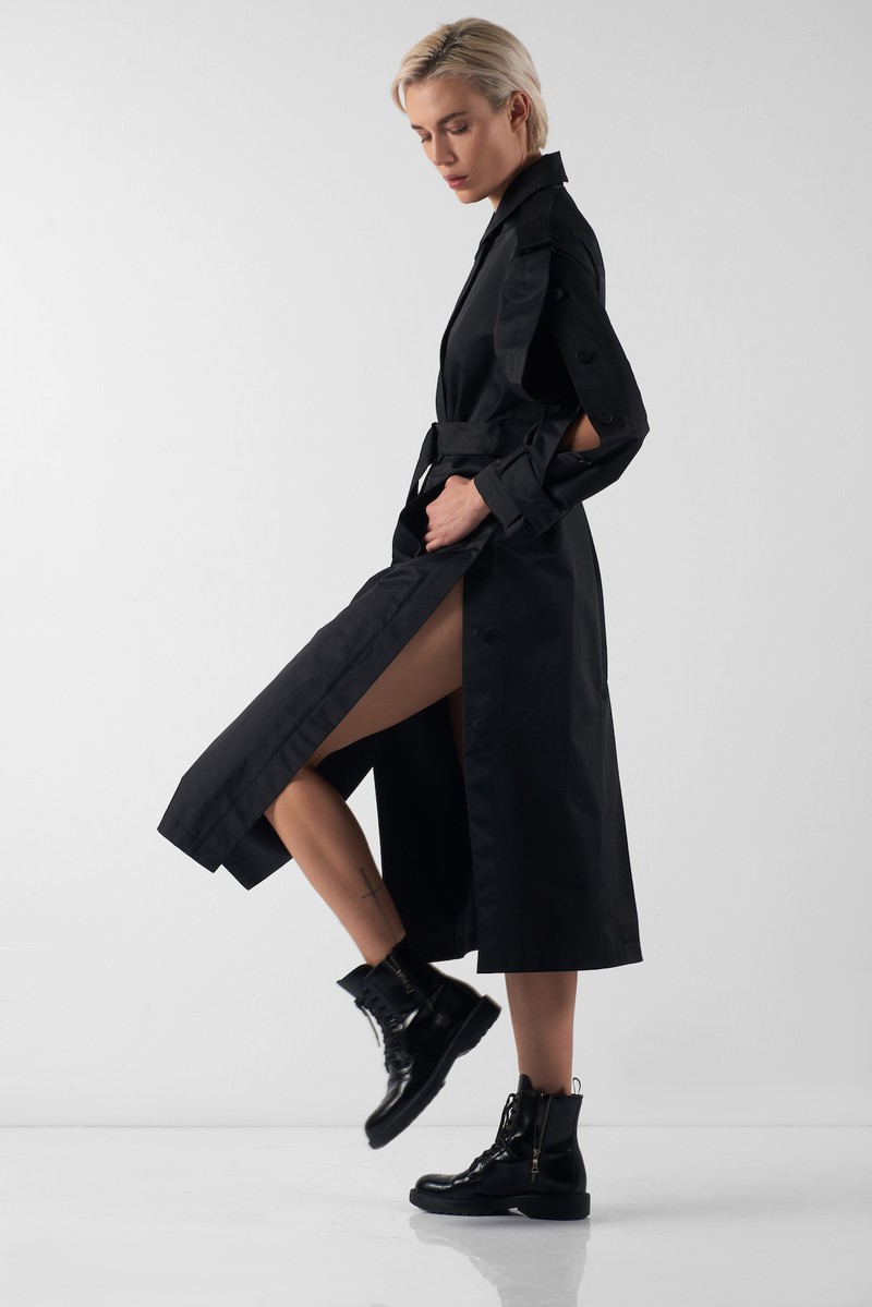 Дизайнерский плащ VASSA&Co, пол женский, цвет черный, фото №2