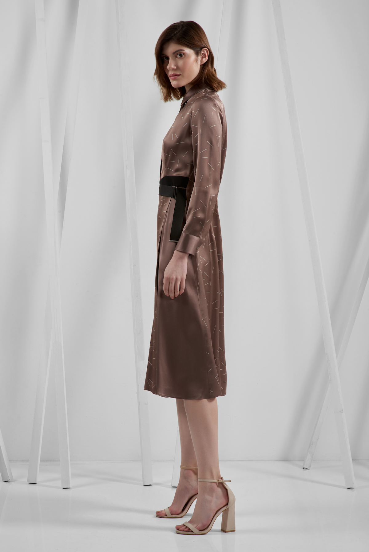 Платье с асимметричным фартуком VASSA&Co, пол женский, цвет бежевый